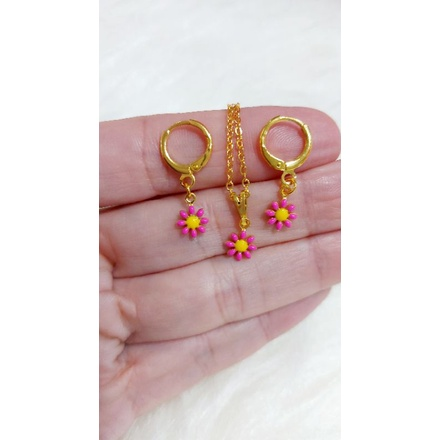 Colar e Brinco infantil folheado a ouro 18k menina Flor, borboleta, unicórnio, gato